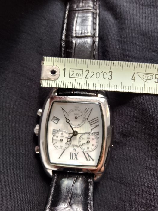 Часовник Lucien Piccard