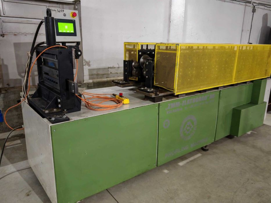 Машина за подпрозоречни дъски / первази