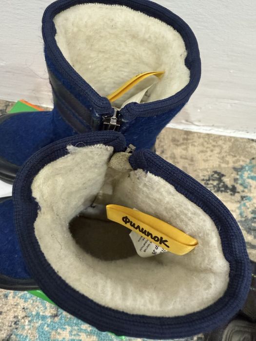 Детские валенки продам