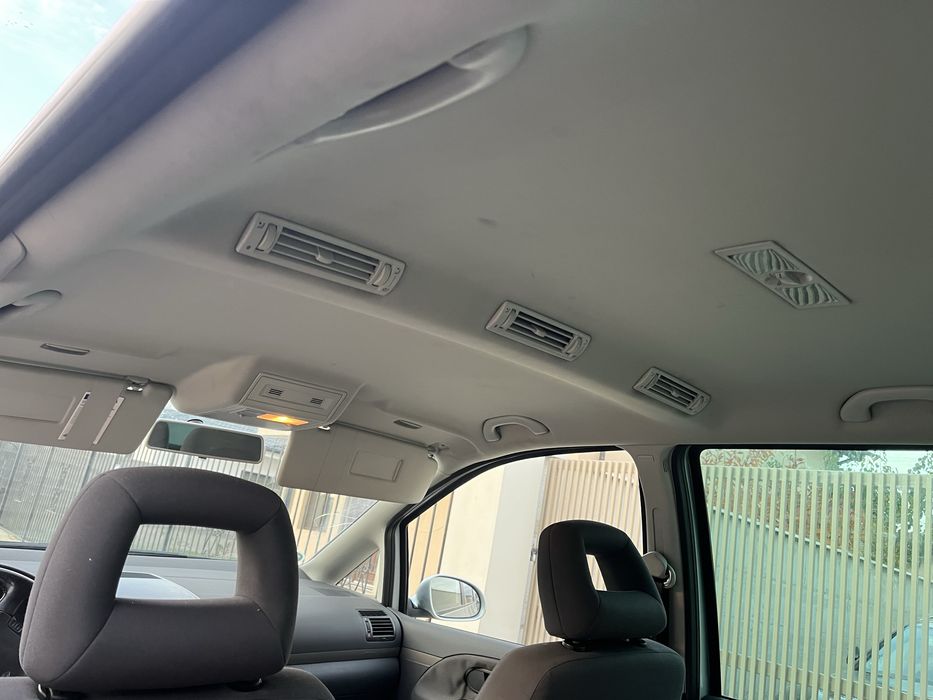Vand vw sharan 2009 luna 7 business