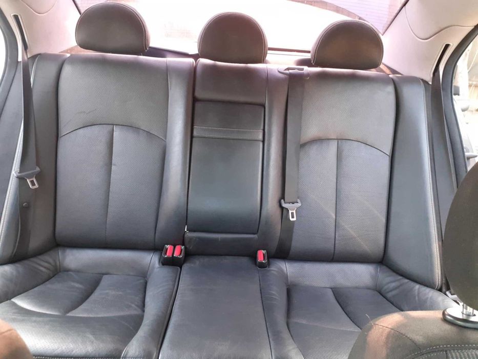 Vand Mercedes E200