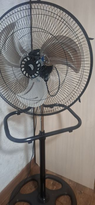 Продам вентилятор