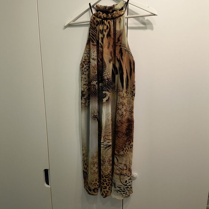 Дамски рокли до коляно