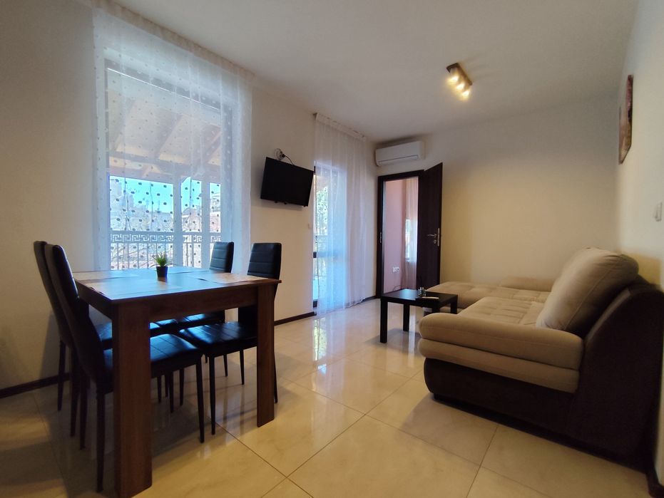 3 стаен под Наем Надежда 2