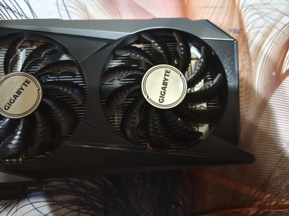 Продам видеокарту