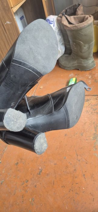 Продам обувь женская