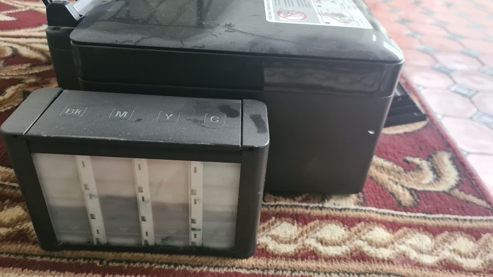 Epson L200 цветной принтер