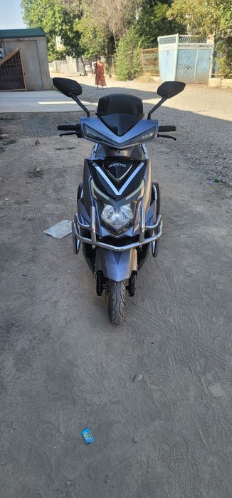 Srochno 3 oyoqlik moto sotiladi