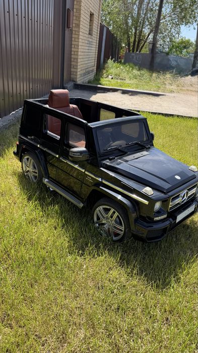 Продам детский автомобиль Mercedes