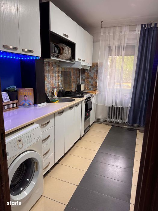 Apartament 2 camere decomandat, mobilat și utilat complet – Dacia, mut — fotografia 3