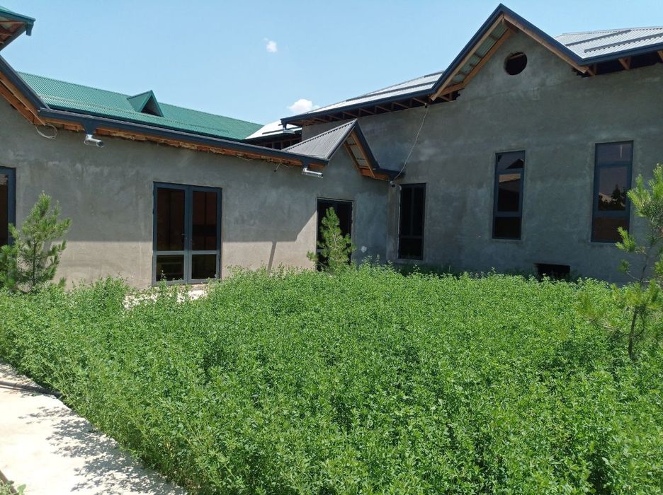 Uy sotiladi (hovli) qashqadaryo viloyati kitob shaxrida