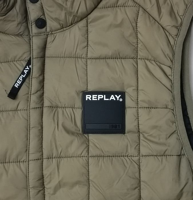 Replay Vest оригинален елек S грейка
