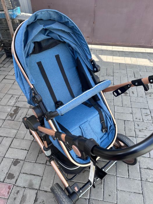 Продам коляску в очень хорошем состоянии