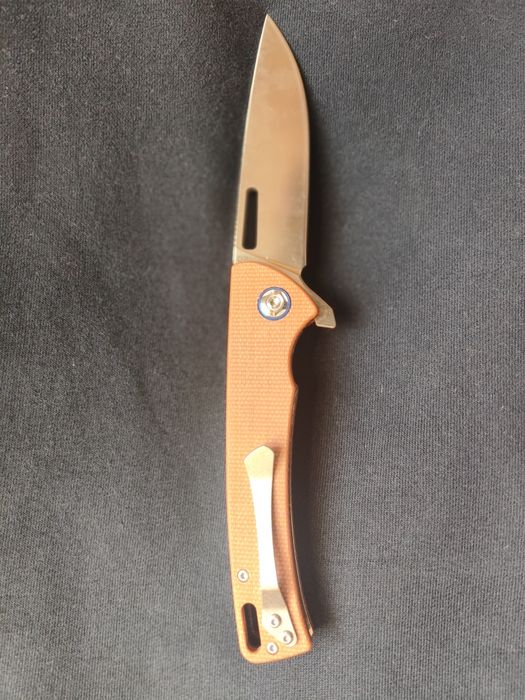 Продам  нож для кухни