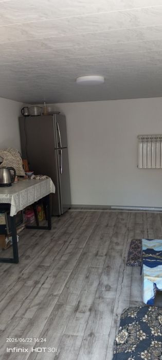 Срочноо!!! Махаллада уй сотилади , хамма шароитка эга, иккига болиб ту