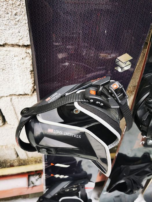 Vand placa placi snowboard in stare buna