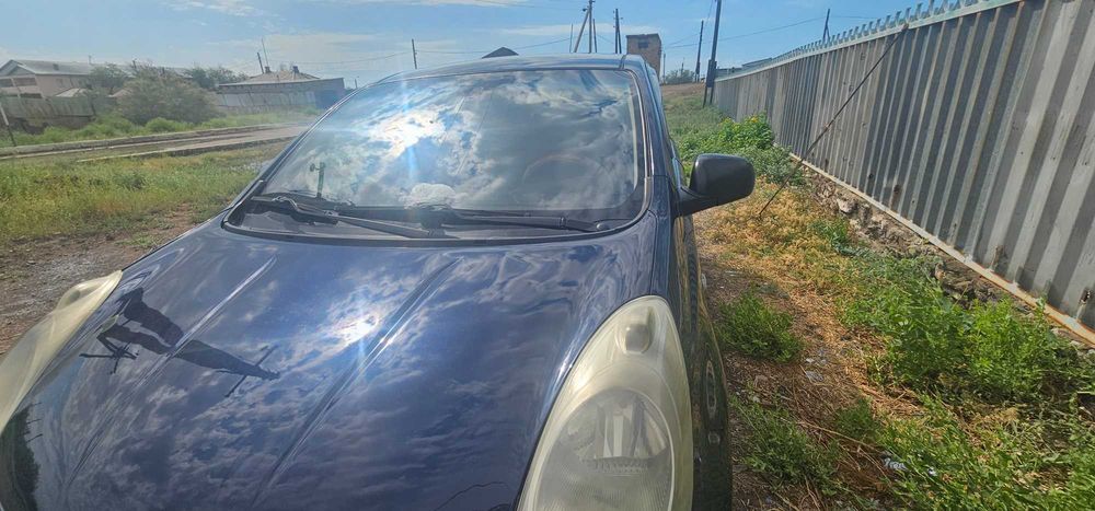 Продам nissan note e11 luxury