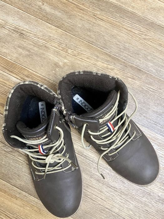 Продам ботинки б/у