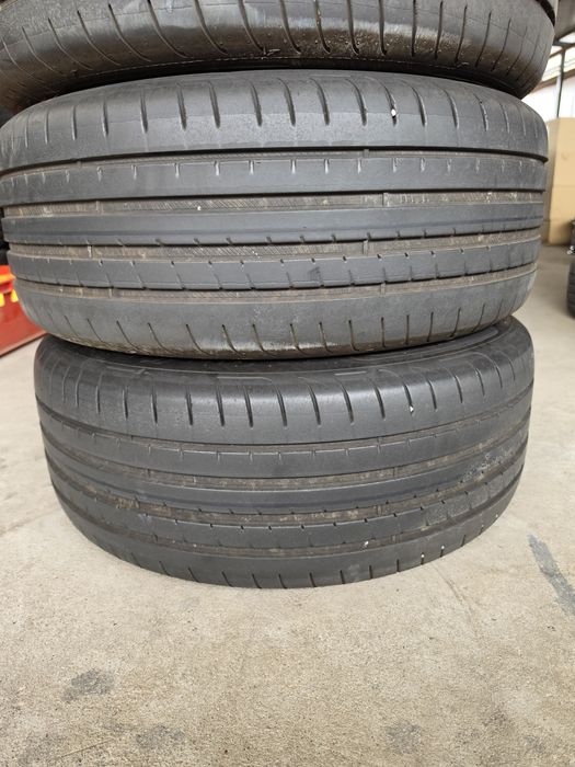 4 Броя 245/45/18 Goodyear 2x6,5mm 2x5,2mm