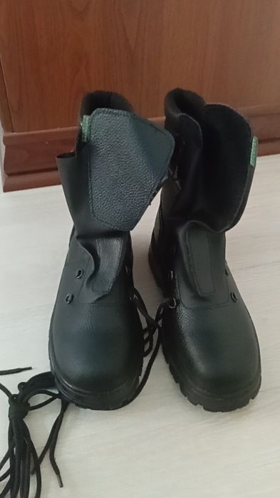 Продам летние военные берцы