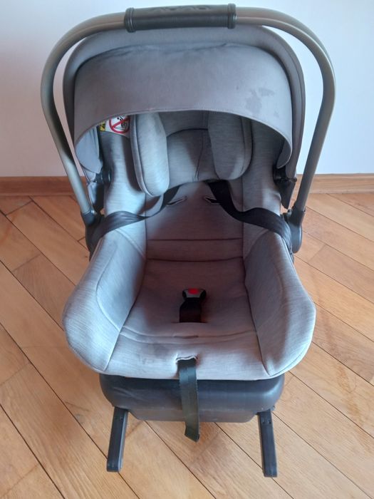 Детско столче за кола-nuna