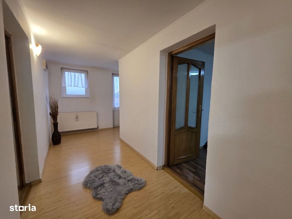 Casă spațioasă cu etaj, utilități complete și piscină – Simeria, HD