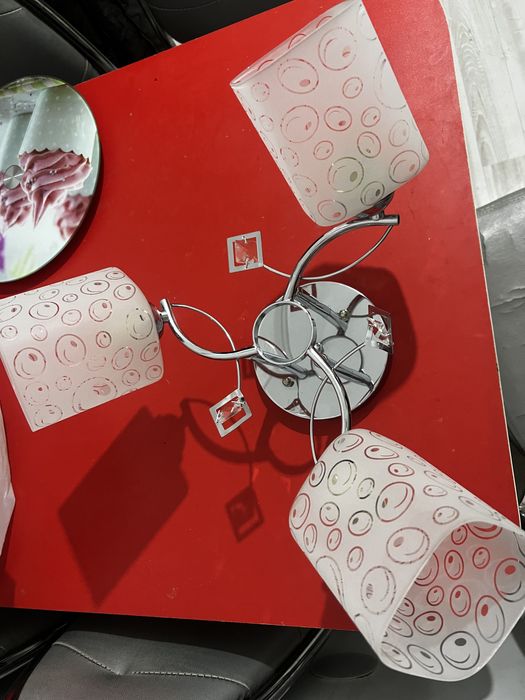 Продам люстру б/у