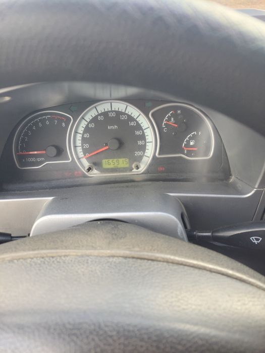 Нексия 2 сотилади.