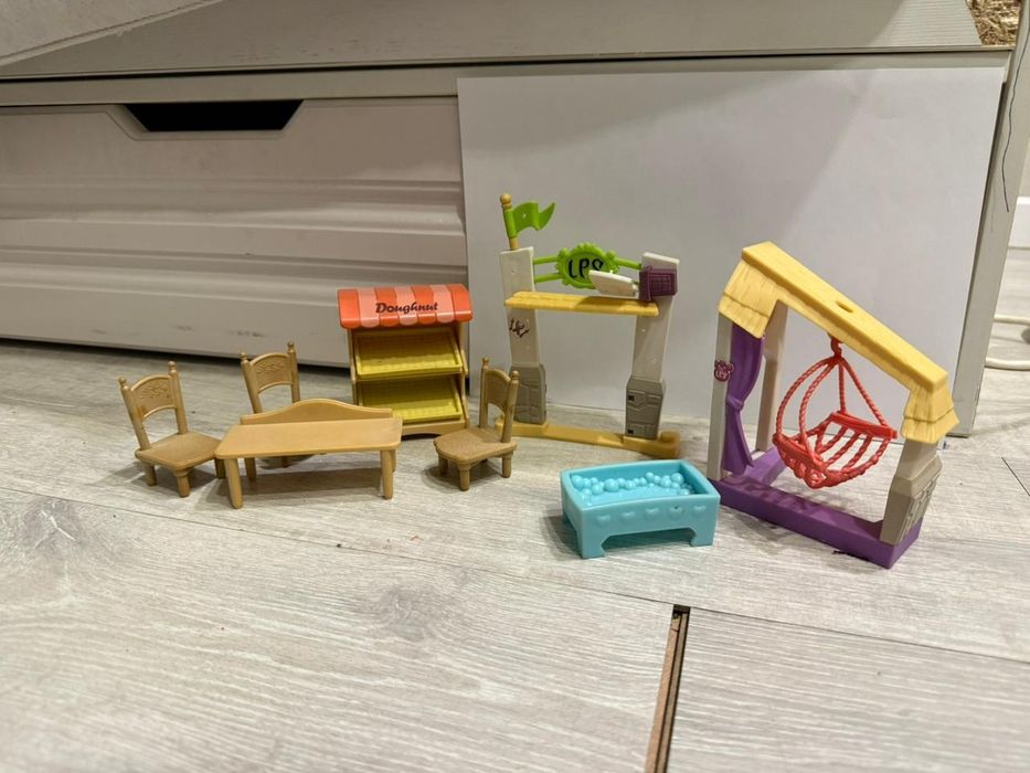 Разные фирмы но оригинал