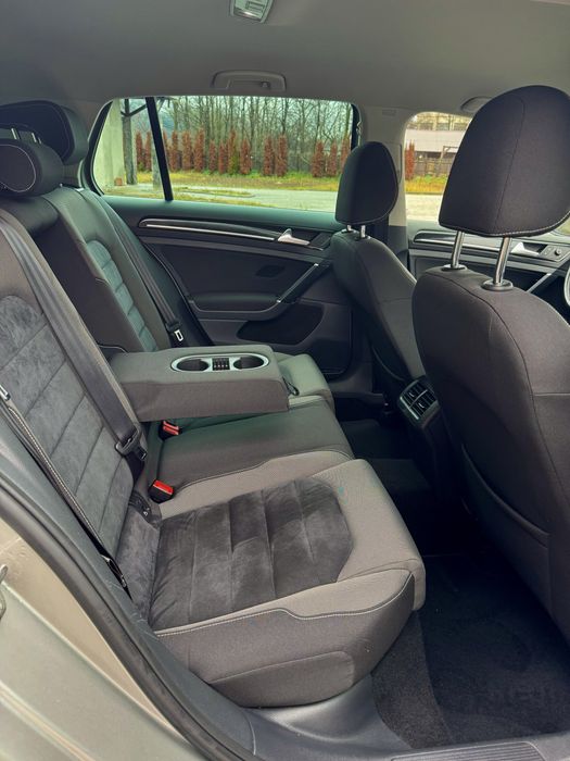 Golf VII Highline•1,4 TSI•Clima•Bi xenon•Parktronic•Import Recent Germ