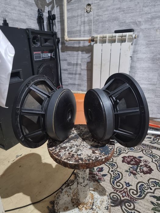 Мощные колонки продам