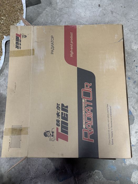 Продам новый радиатор Камри 50