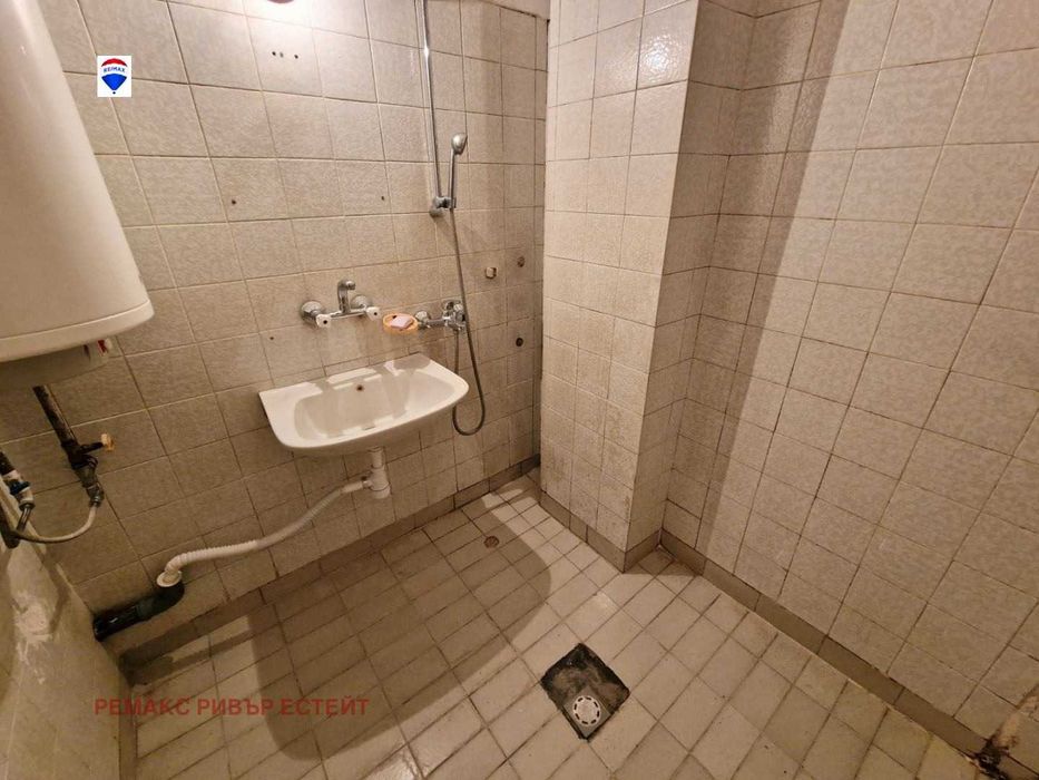 Тристаен апартамент за продажба кв. Широк център