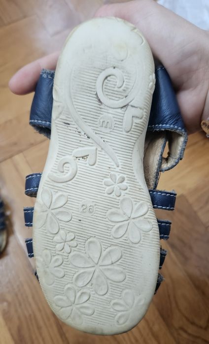 Sandale din piele, Melania, marimea 266