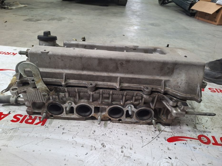 Цилиндрова глава Toyota Corolla 1.6VVT-I / Тойота Корола 1.6 ВВТ-И 2002г.