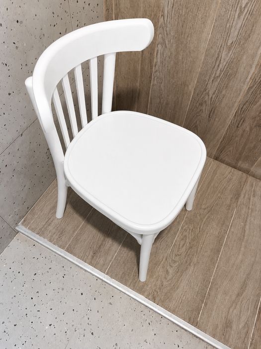 Mobila de bucatarie + hota Zanussi