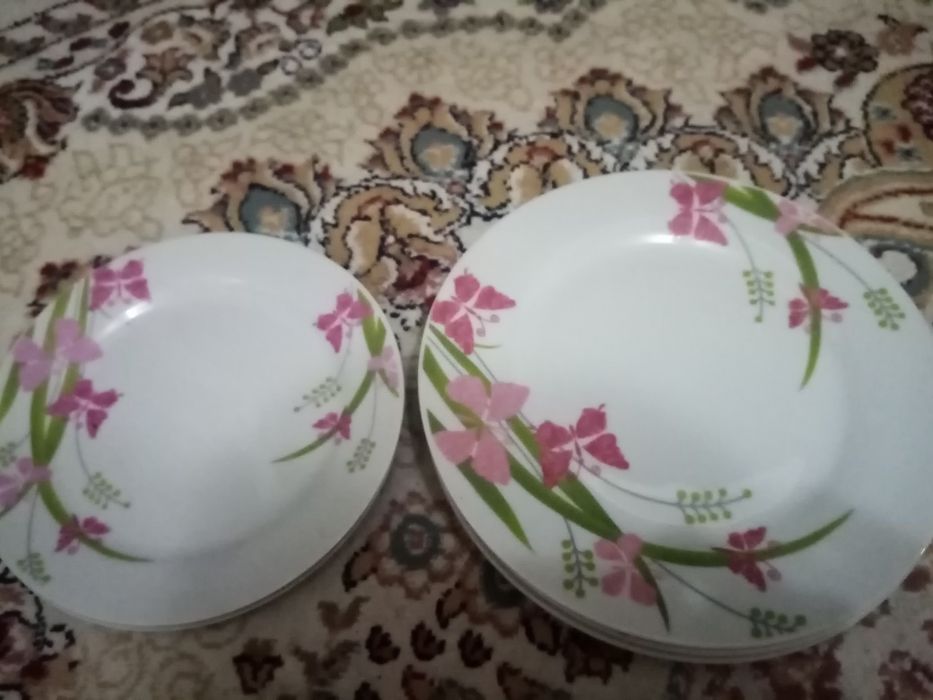 Отдам набор посуды за 1500т