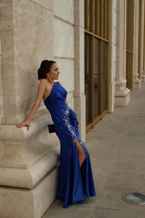 Продам вечернее платье