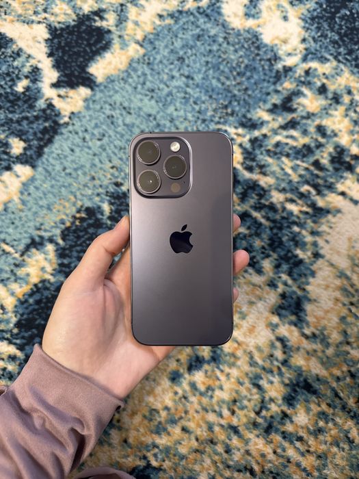 Продам iPhone 14pro