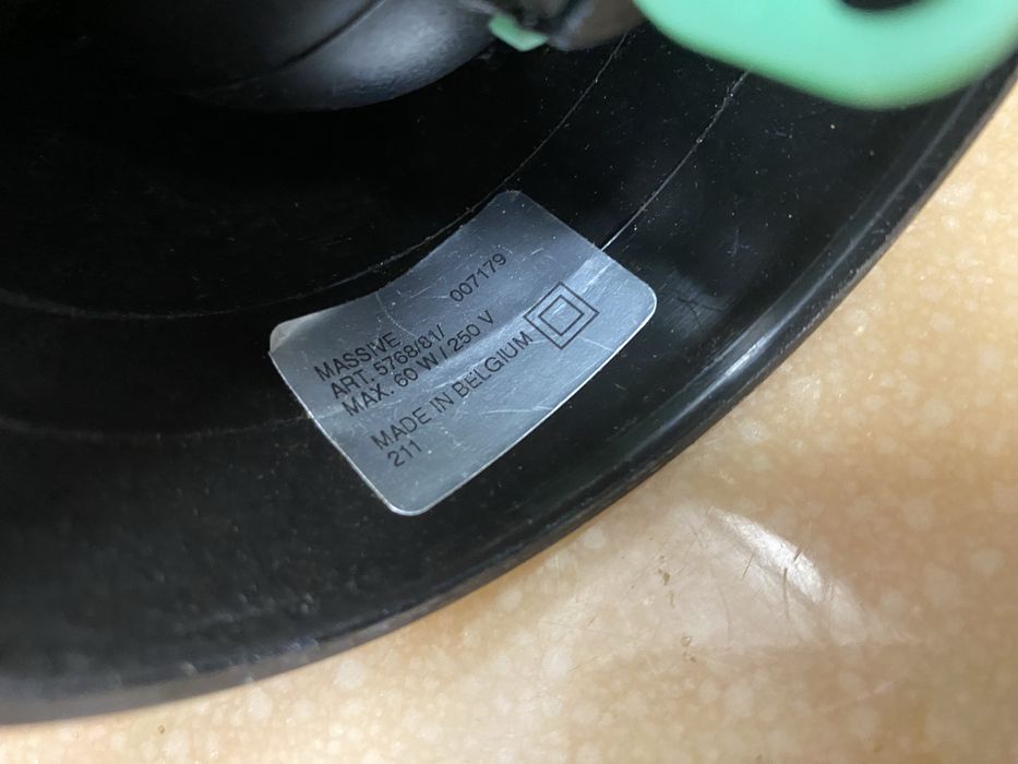 Белгийски винтидж полилей