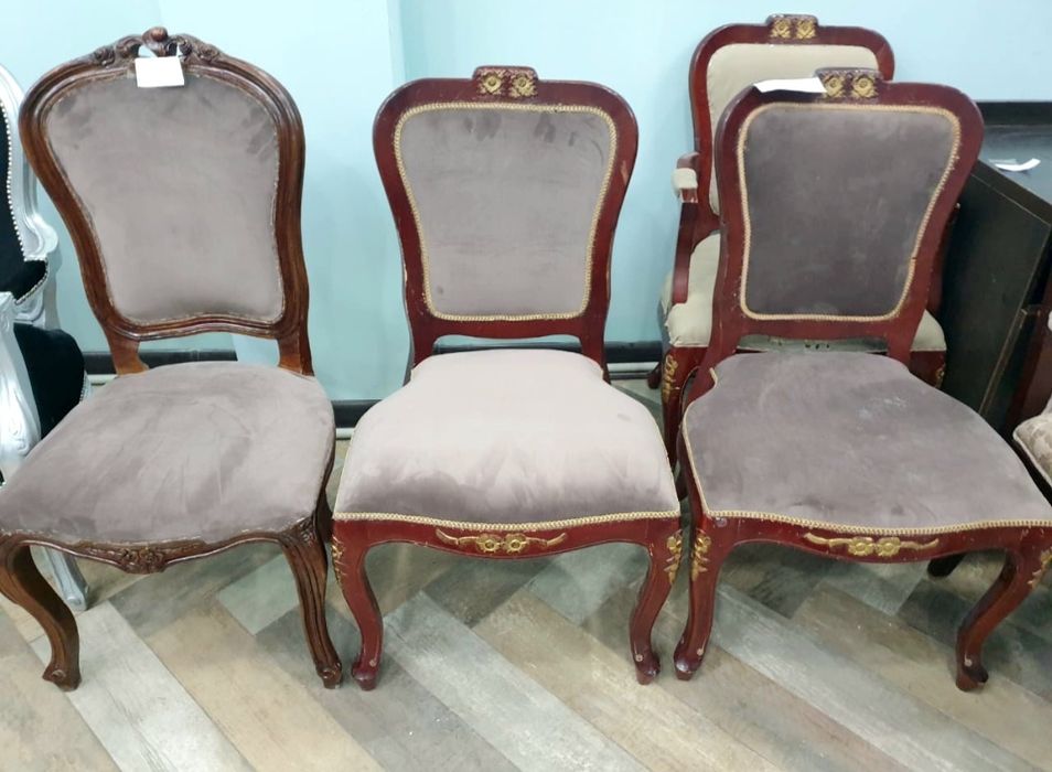 Продам разные стулья и диваны