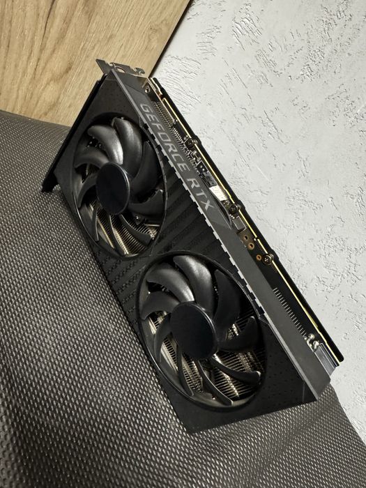 Placa video Gaming RTX 3060 Ti HP OEM 8GB – rece și puternică