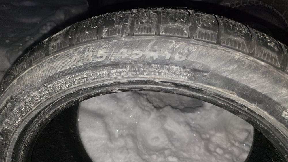 Продам Шины зимние