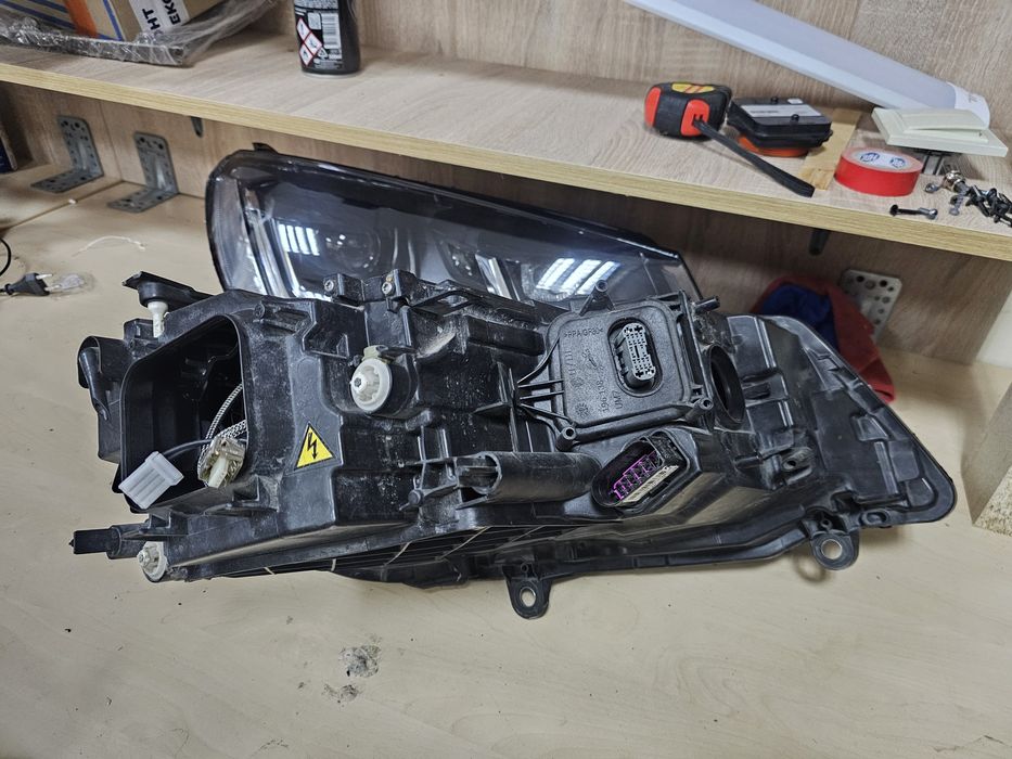 Фар Фарове VW Tuareg 7P Face far farove туарег 7п