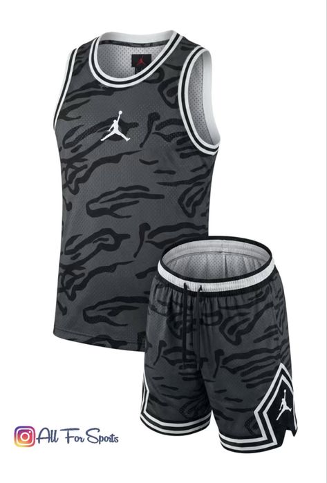 Екип Jordan , сет две части