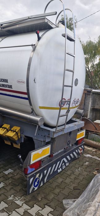 Cisternă inox lichide alimentare fabricație 2009