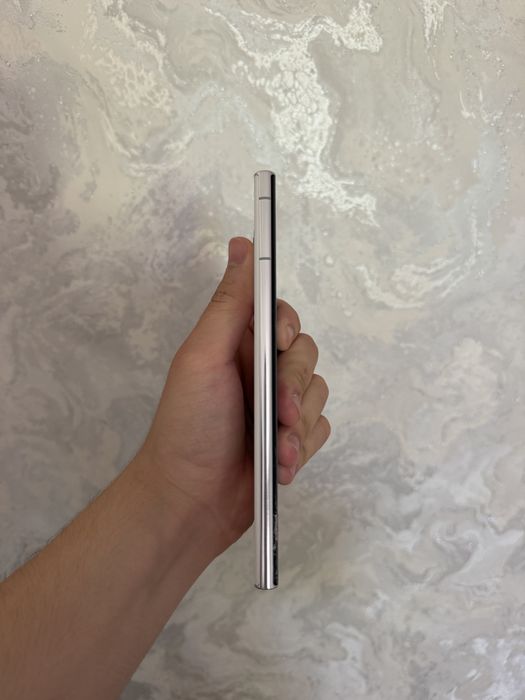 Самсунг С22 Ултра Samsung S22Ultra