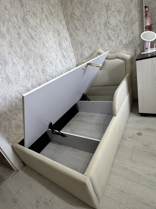 Детская кроватка 160х90 с подъемным механизмом