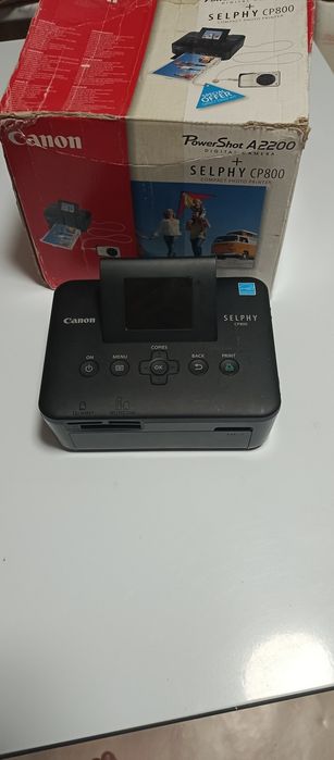 Фотоаппарат Canon 1100D