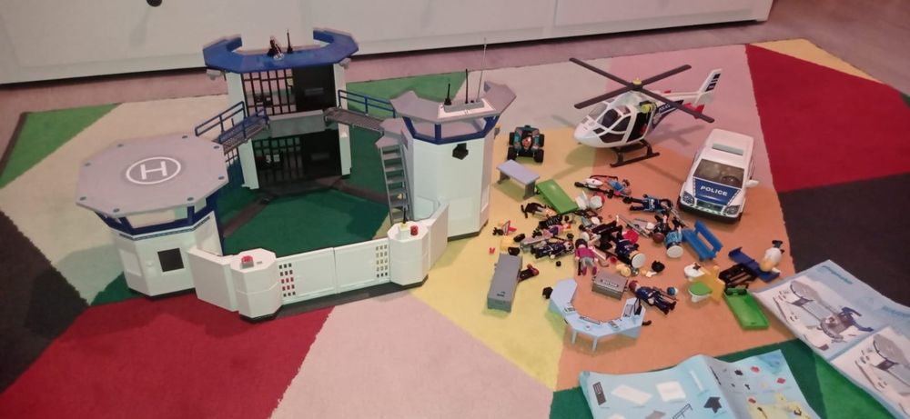 PlayMobile- Secția Politie